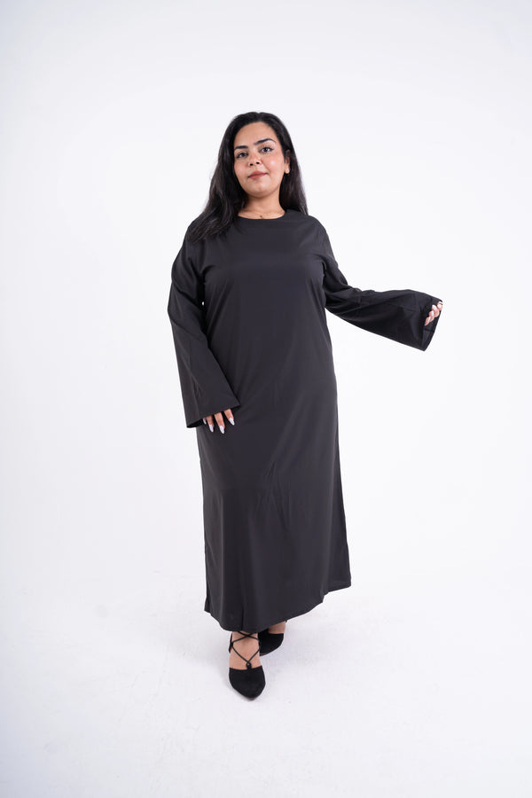 basic black Abaya